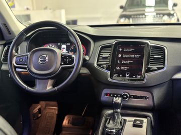 Volvo XC90 - 12
