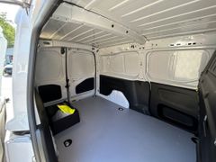 TOYOTA Proace City L2 1,5-l D-4D S&S Meister (E)