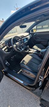 Audi Q3 Sportback 45 TFSI e S tronic S line  - Audi Q3 mit Hybrid-Antrieb: Alcantara, mit Navigationssystem