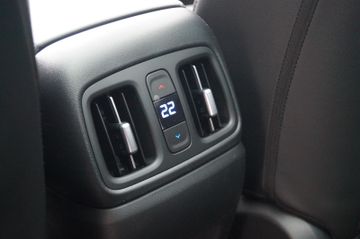 Hyundai Tucson 1.6 T-GDI 20Years DCT.-PANODACH-KRELL-LED