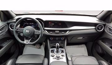 Alfa-Romeo Stelvio - 12