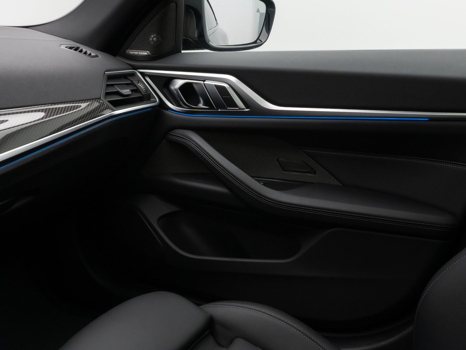 Fahrzeugabbildung BMW i4 M50 Gran Coupé Glasdach Kamera HUD H/K 20Zoll