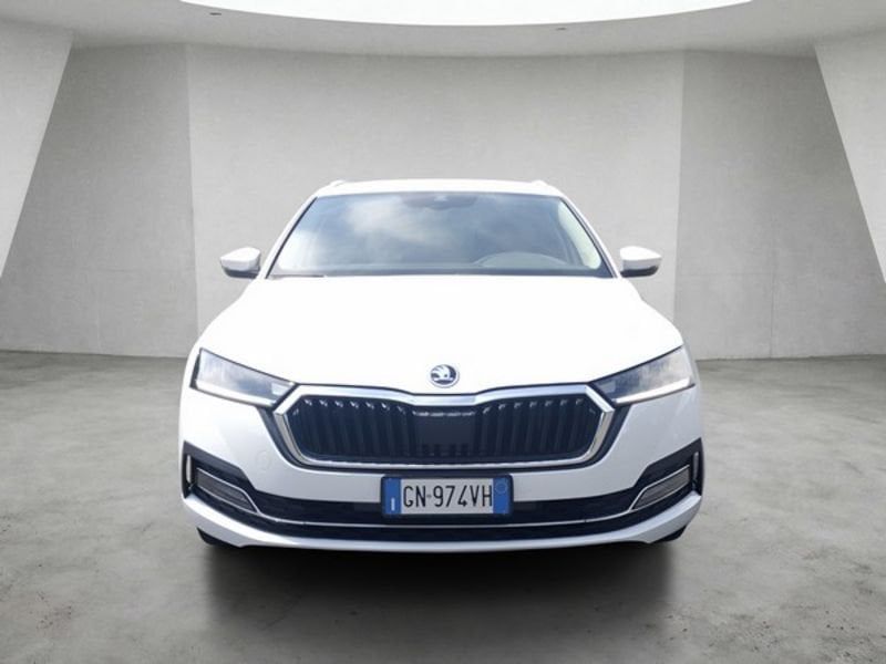 Skoda Škoda Octavia 2.0 TDI EVO 150cv EXECUTIVE DSG imagem 2