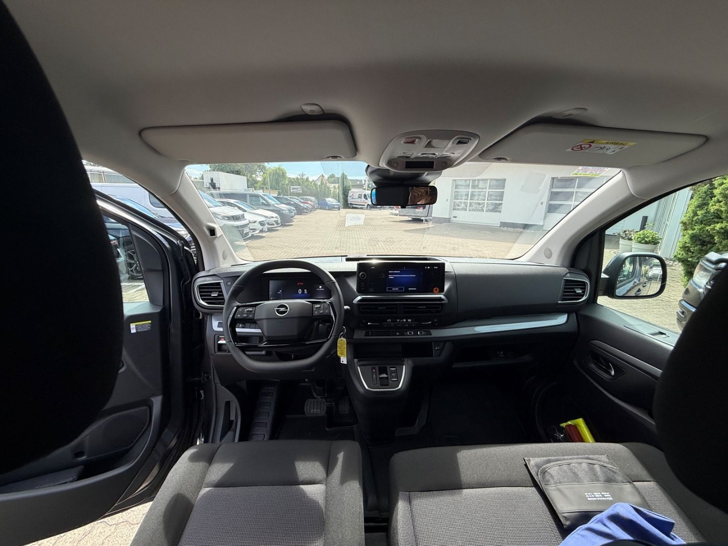 Fahrzeugabbildung Opel Zafira Life Edition XL 9 Sitze+SHZ+LHZ+ AHK