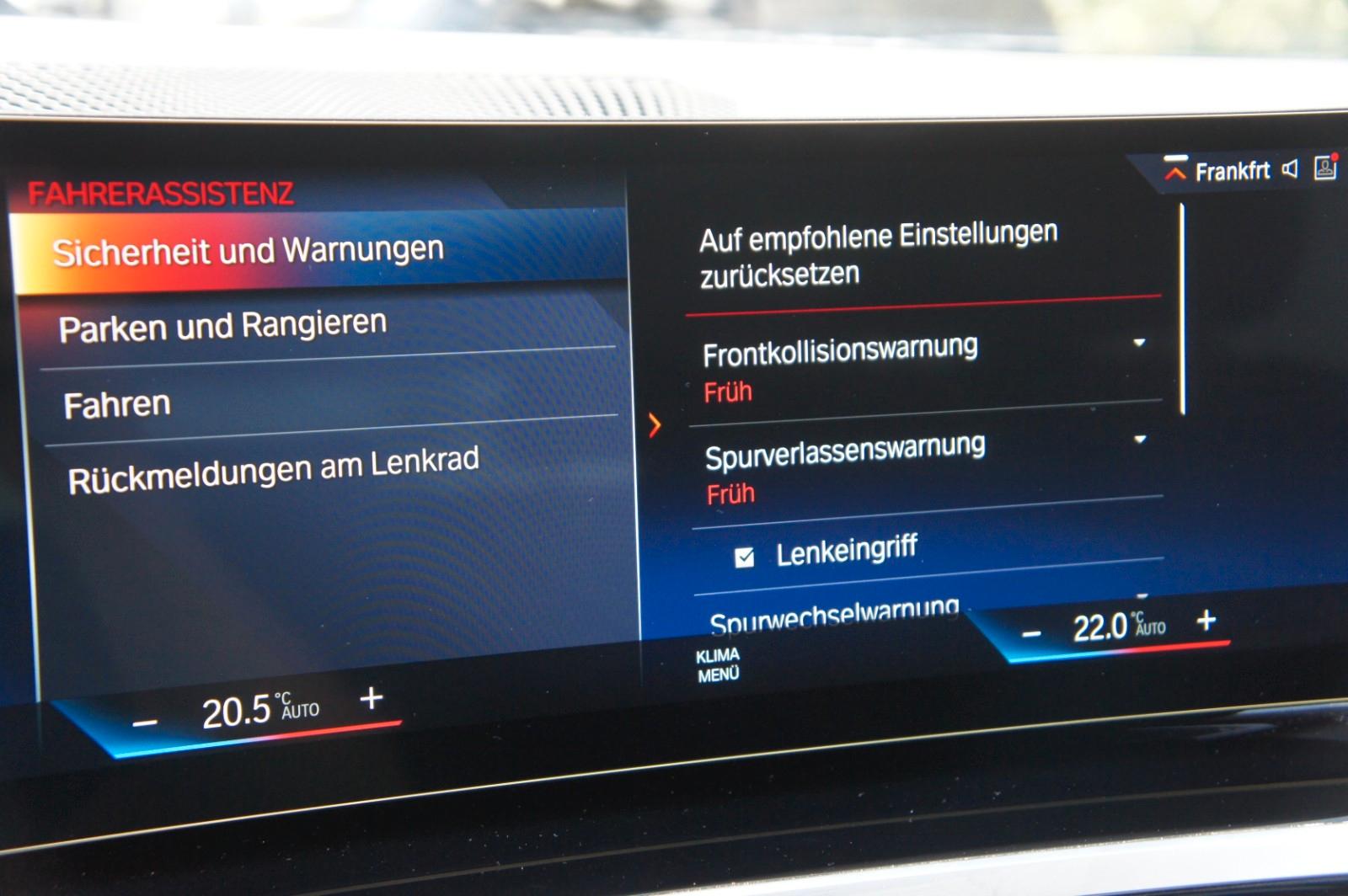 BMW 320 i Touring *ACC*HUD*PANO*LED*KAM*FACELIFT*, миниатюра 29