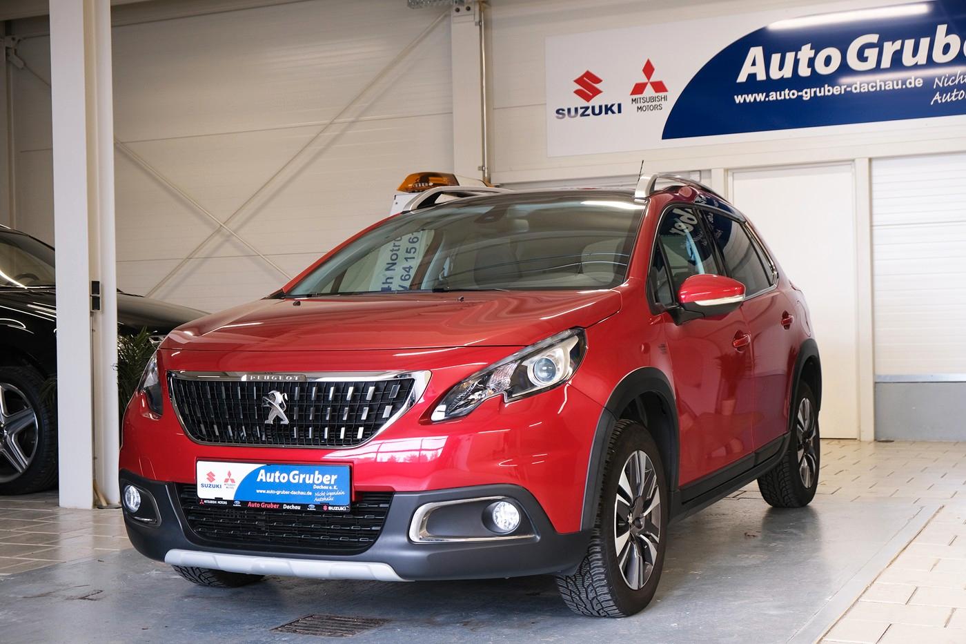 Peugeot 2008 Allure NAVI*PANO*CARPLAY*MT*