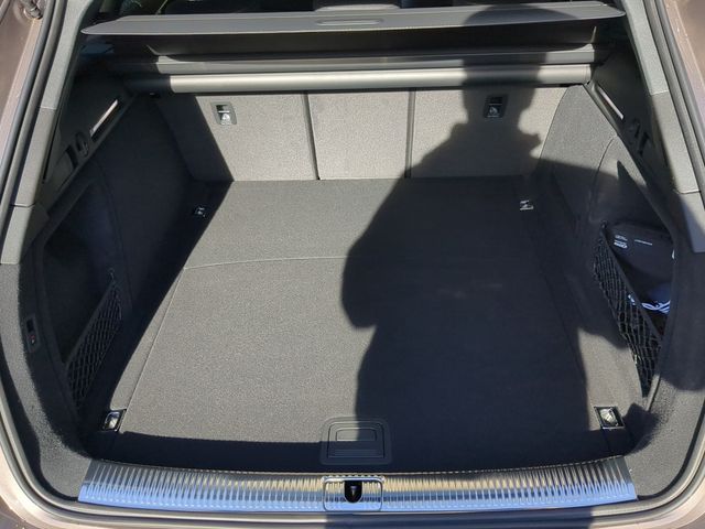 A4 Avant S line 40 TFSI quattro 150204 kWPS S tr