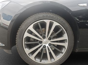 Fotografie 15 des Opel Insignia B Grand Sport Ultimate 4x4 Bose LED