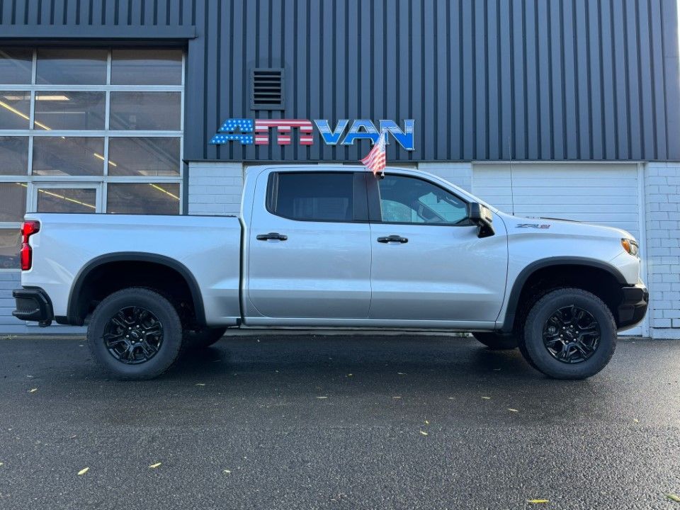 Fahrzeugabbildung Chevrolet Silverado 6.2 4x4 ZR2 1 Hand Leder Pano Mwst.
