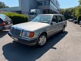 Mercedes-Benz 250 W124 H-Zulassung - gebrauchte Mercedes-Benz 250 aus dem Jahr 1990