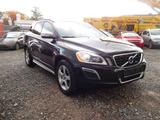Volvo XC 60 2,4 D5 R-Design AWD - Volvo XC60 mit Diesel-Antrieb: Geländewagen, Awd R Design