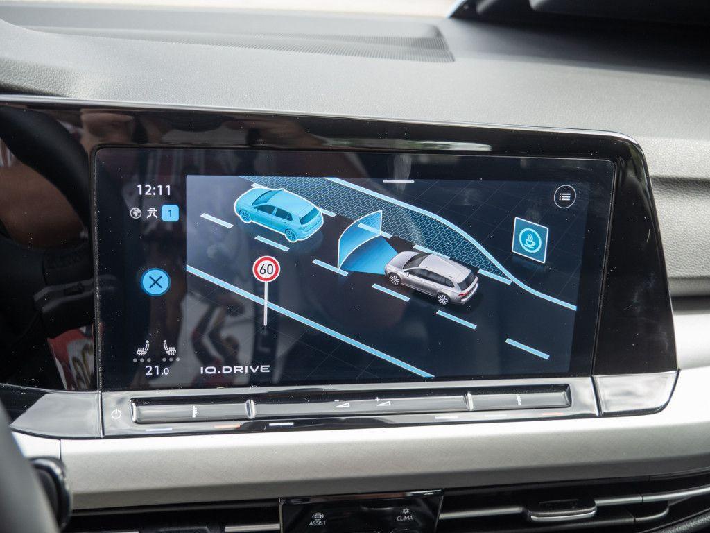 Volkswagen Golf VIII Variant 1.0 TSI Life Navi LED SHZ PDC, миниатюра 10