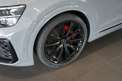 AUDI Q8 60 TFSI e | B&O | HuD | Pano | Nardo | SOFORT AUDI Q8 60 TFSI e | B&O | HuD | Pano | Nardo | SOFORT