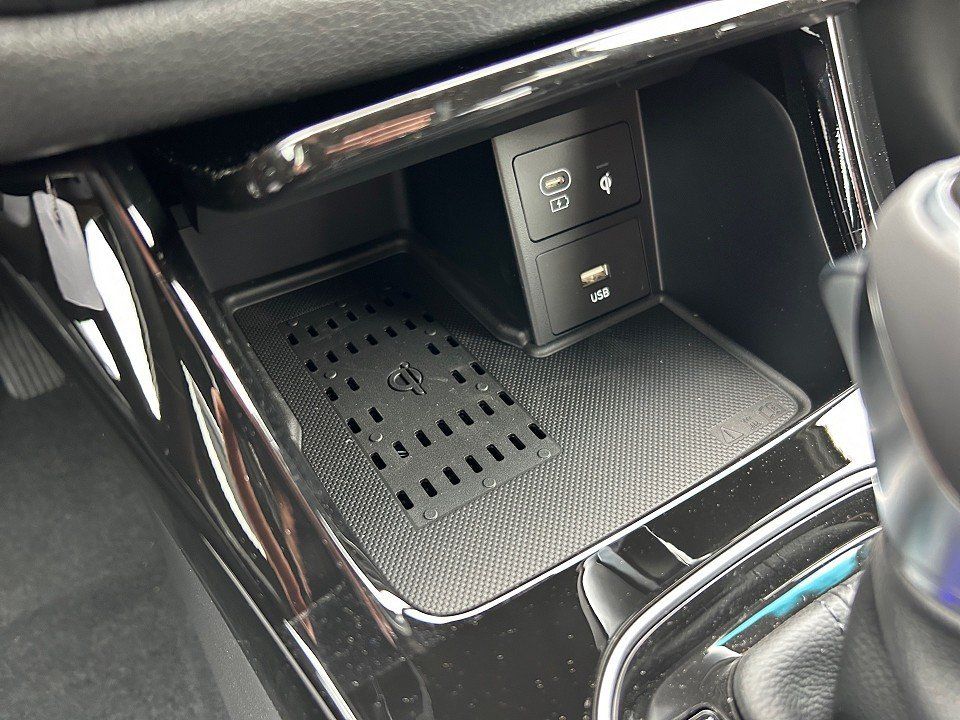 Fahrzeugabbildung Hyundai i30 MY25 1.5T 48V 7DCT ADVANTAGE NAV+LED+KAMERA+