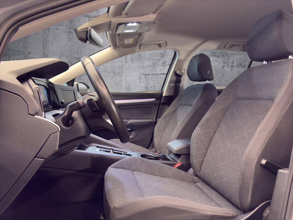 Volkswagen Golf - Bild 9