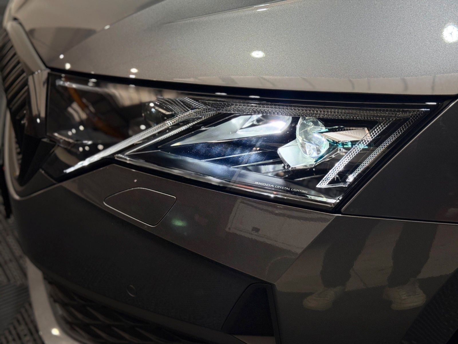 Fahrzeugabbildung SKODA Octavia Combi 2.0 TDI Sportline Infot. Paket