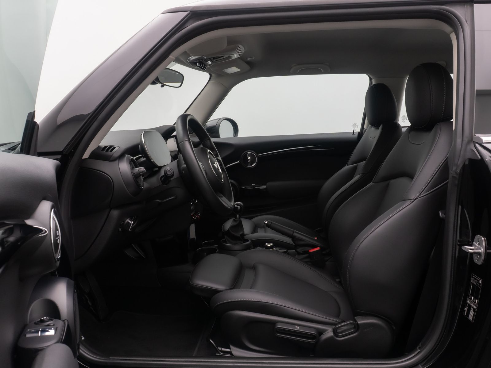 Fahrzeugabbildung MINI ONE Classic Trim LED Navi Leder H/K Komfort DAB