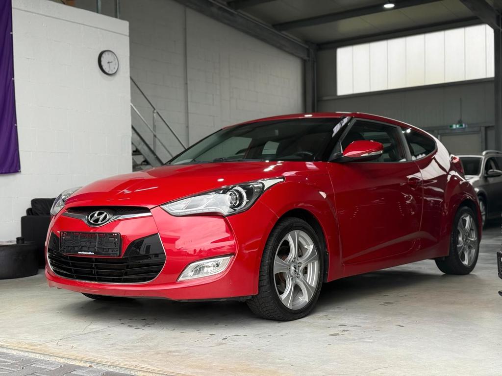 Hyundai Veloster