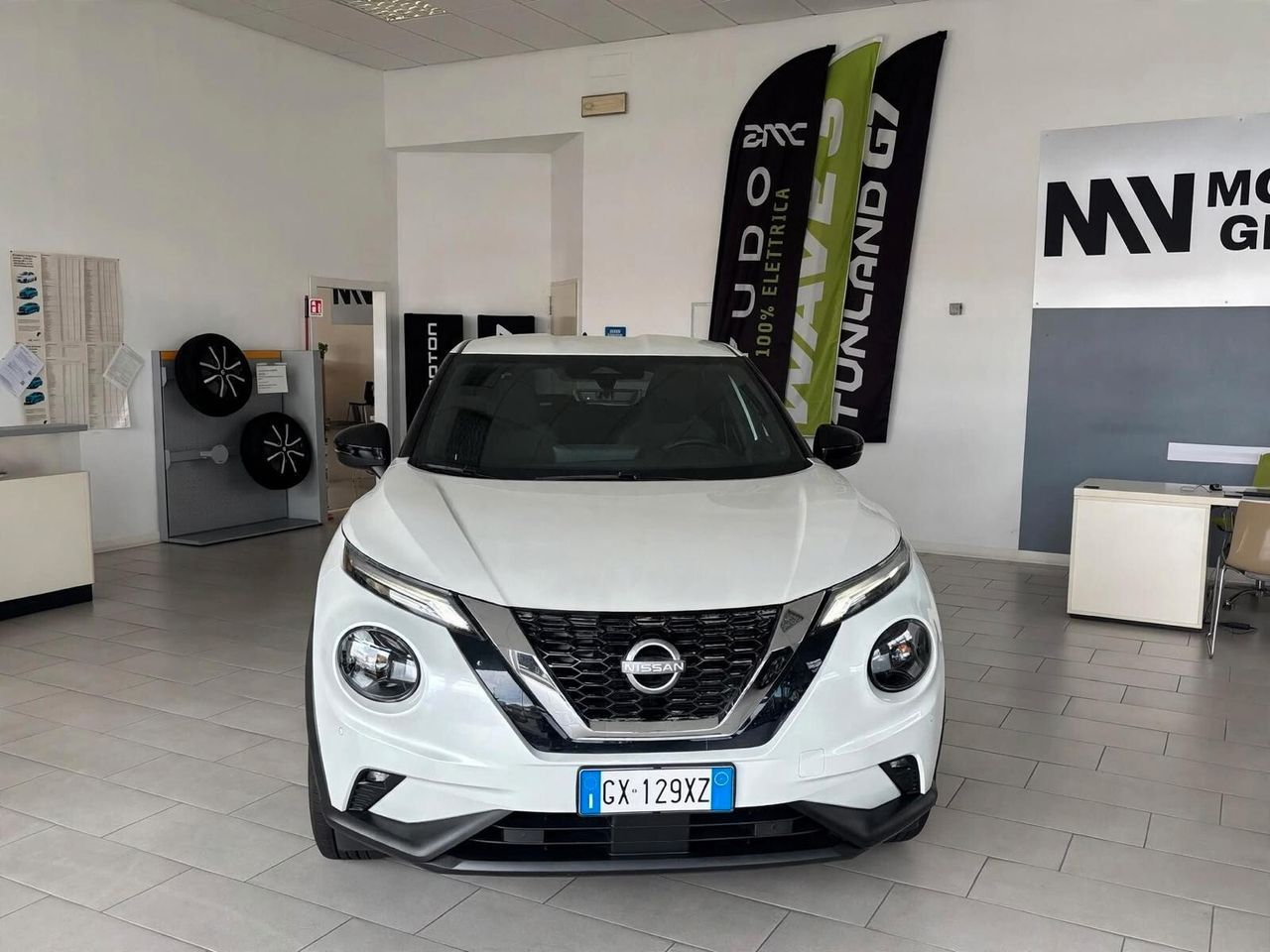 Nissan Juke 1.0 DIG-T 114 CV N-Connecta imagem 2