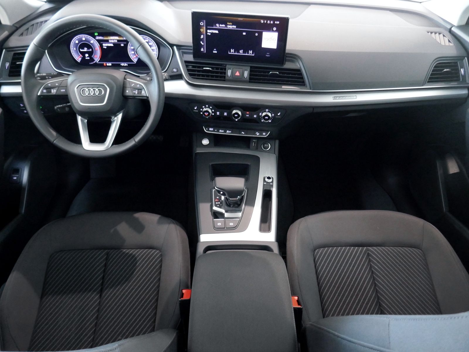 Fahrzeugabbildung Audi Q5 40 TDI quattro S tronic | LED RFK Navi