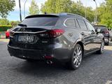Mazda 6 Kombi 2.5 TAKUMI SUNR *Matrix-LED*360°*GSD* - Mazda 6 aus 2024