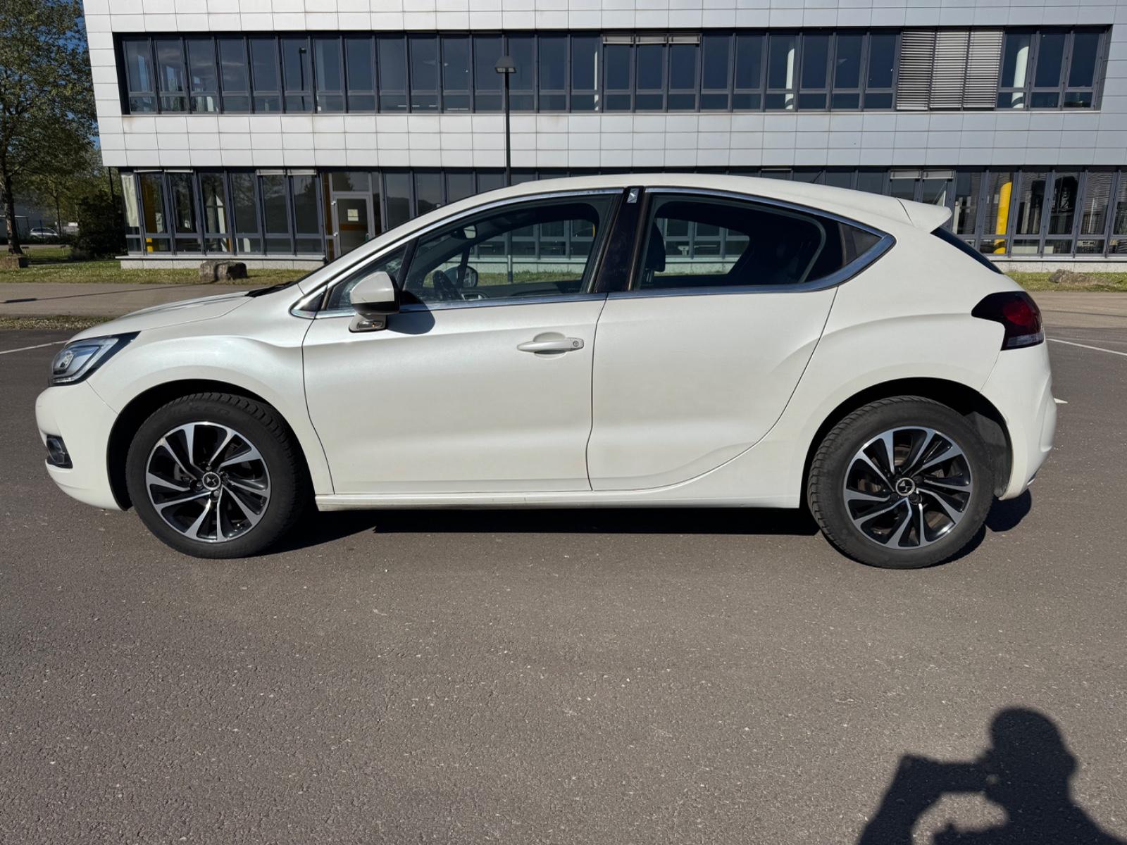 DS Automobiles Citroën DS4 1.6 BLUE-HDI 8V TURBO 120 PS