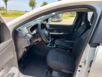 Dacia Sandero Stepway Expression TCe 90