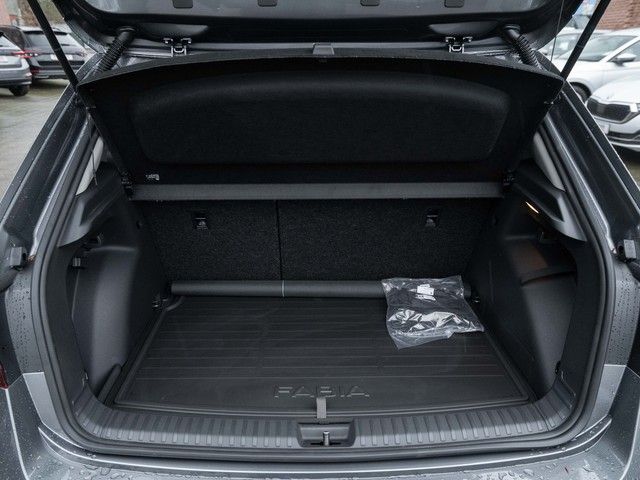 Fabia 1.0 TSI Drive DSG WINTER+ACC+PDC+NAVI