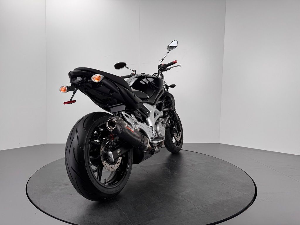 Fahrzeugabbildung Suzuki SFV 650 GLADIUS *TOP-ZUSTAND *SERVICE NEU