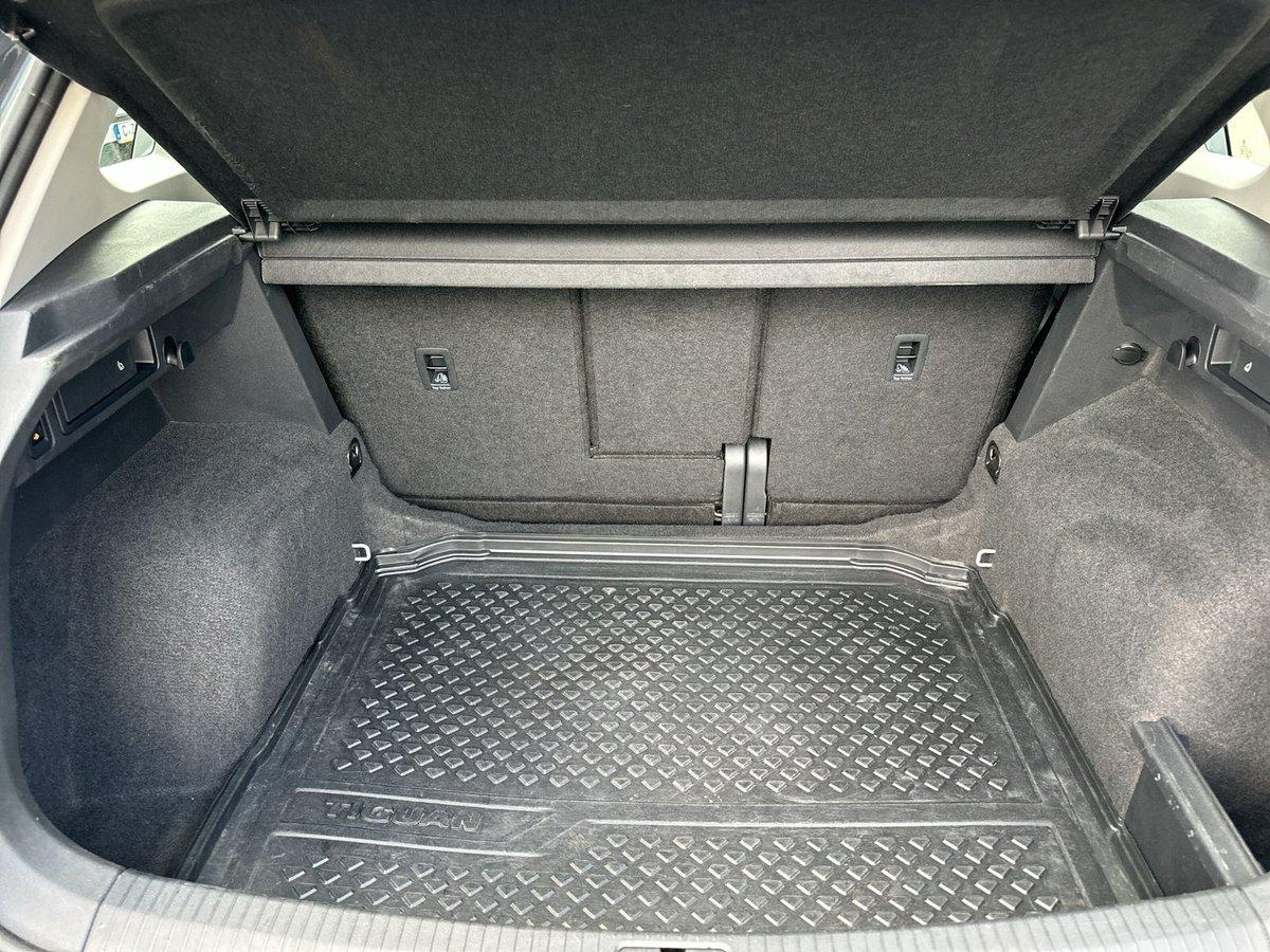 Volkswagen Tiguan LIFE 2.0 TSI DSG 4MOTION LED+NAVI+AHK+ACC, миниатюра 12