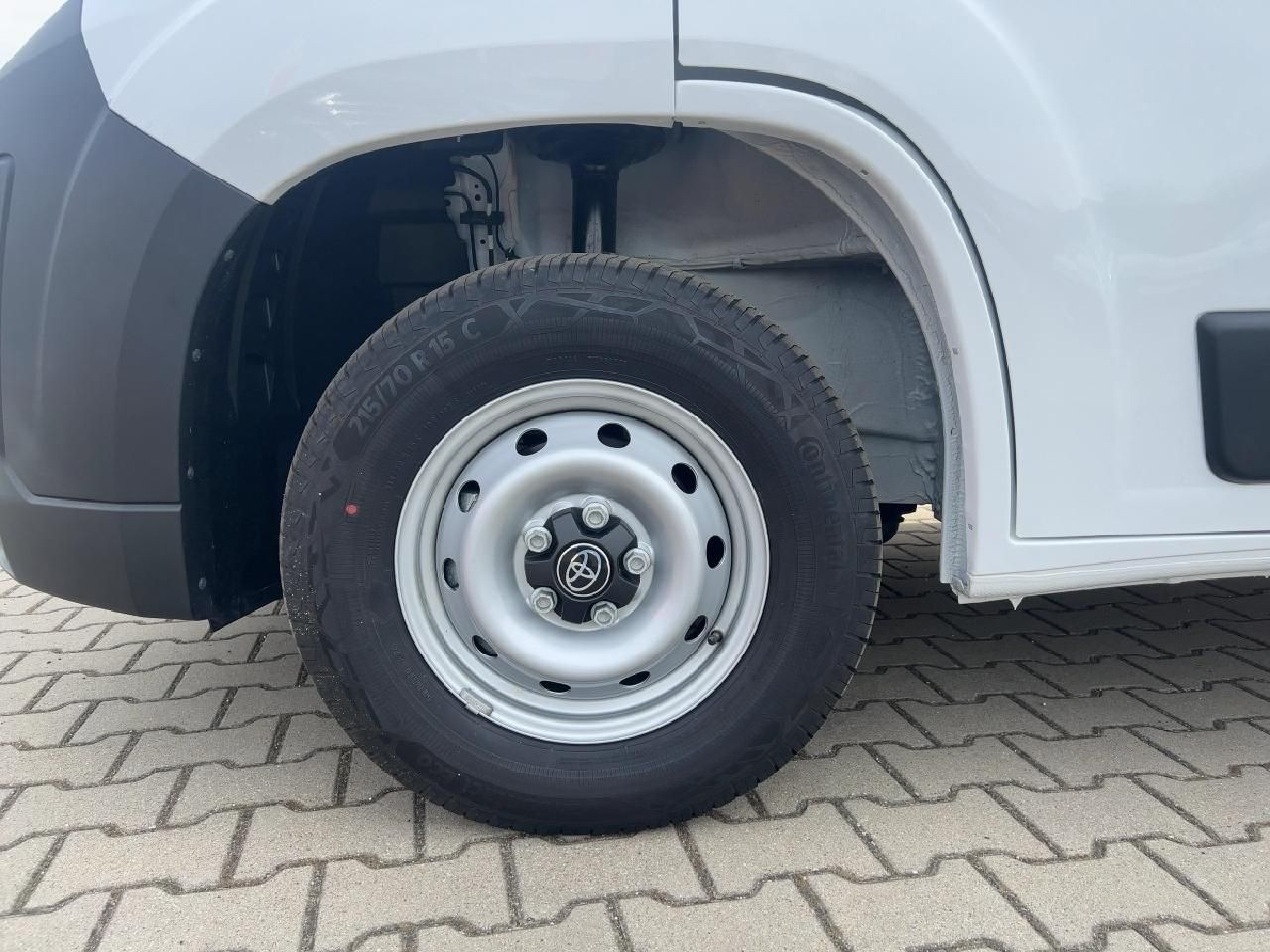 Fahrzeugabbildung Toyota Proace Max KaWa 35 L2H2 140PS Work