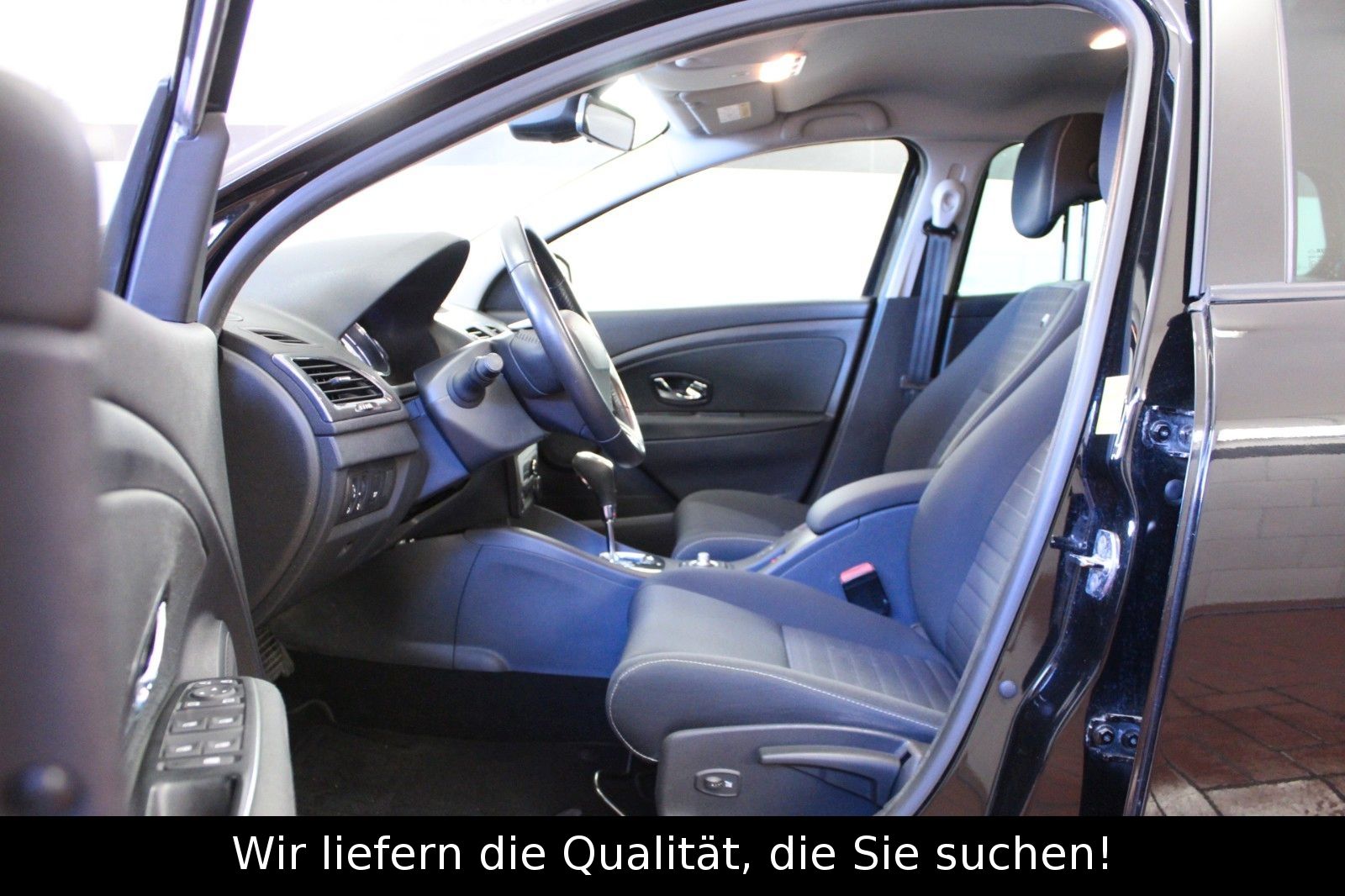 Fahrzeugabbildung Renault Megane Grandtour LIMITED dCi 110 EDC Eco2*AHK*