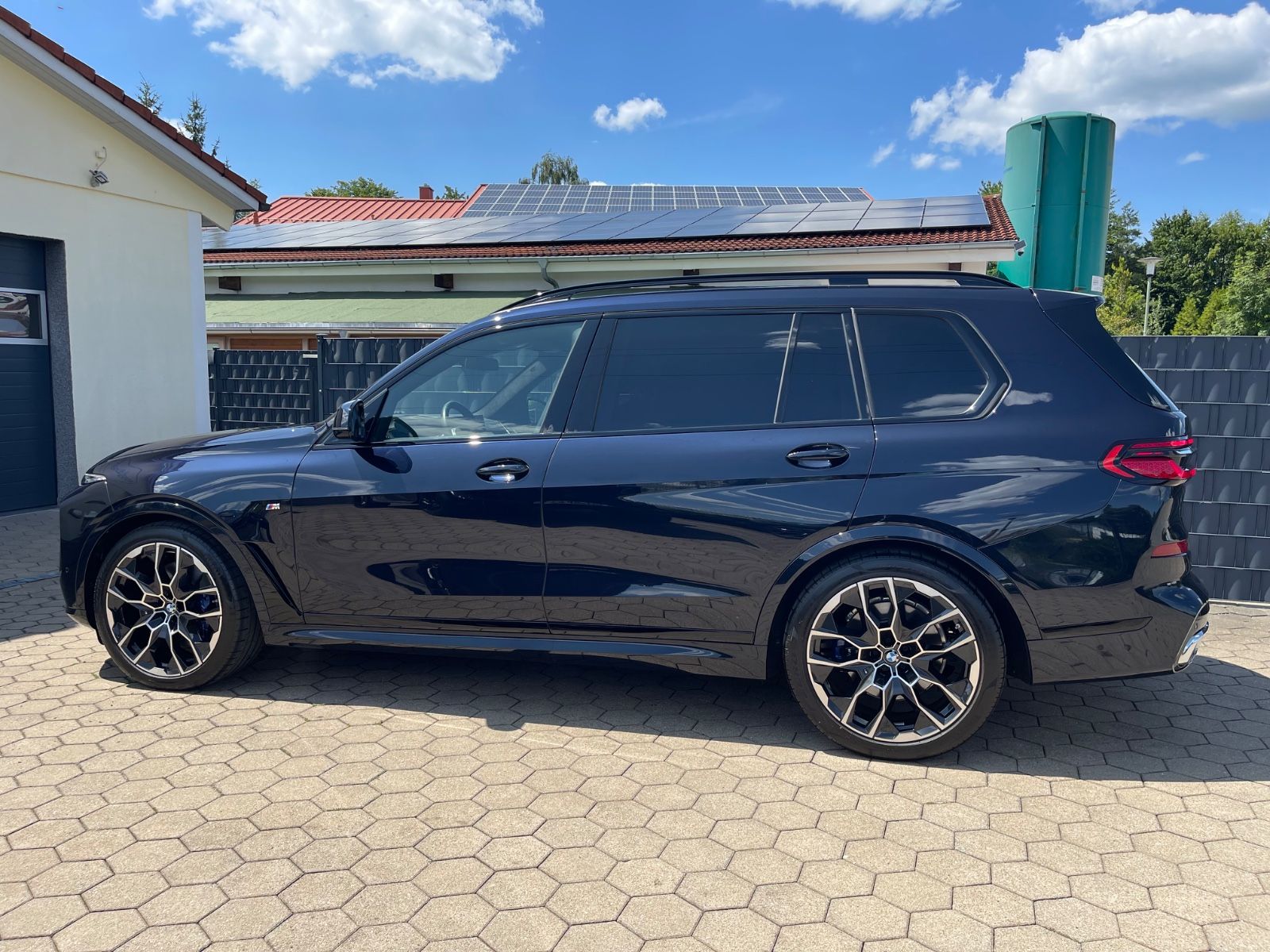 BMW X7 xDrive 40 d M Sport Individual 6 Sitzer foto 4
