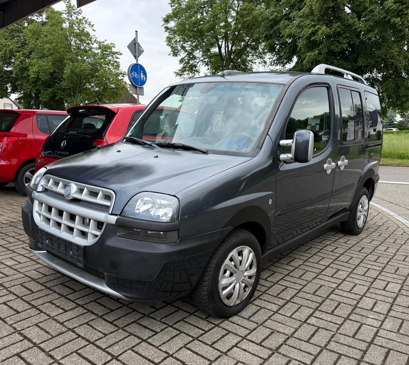 Fiat Doblo 1.6 16V Malibu ZR Neu 5 Sitze Klima