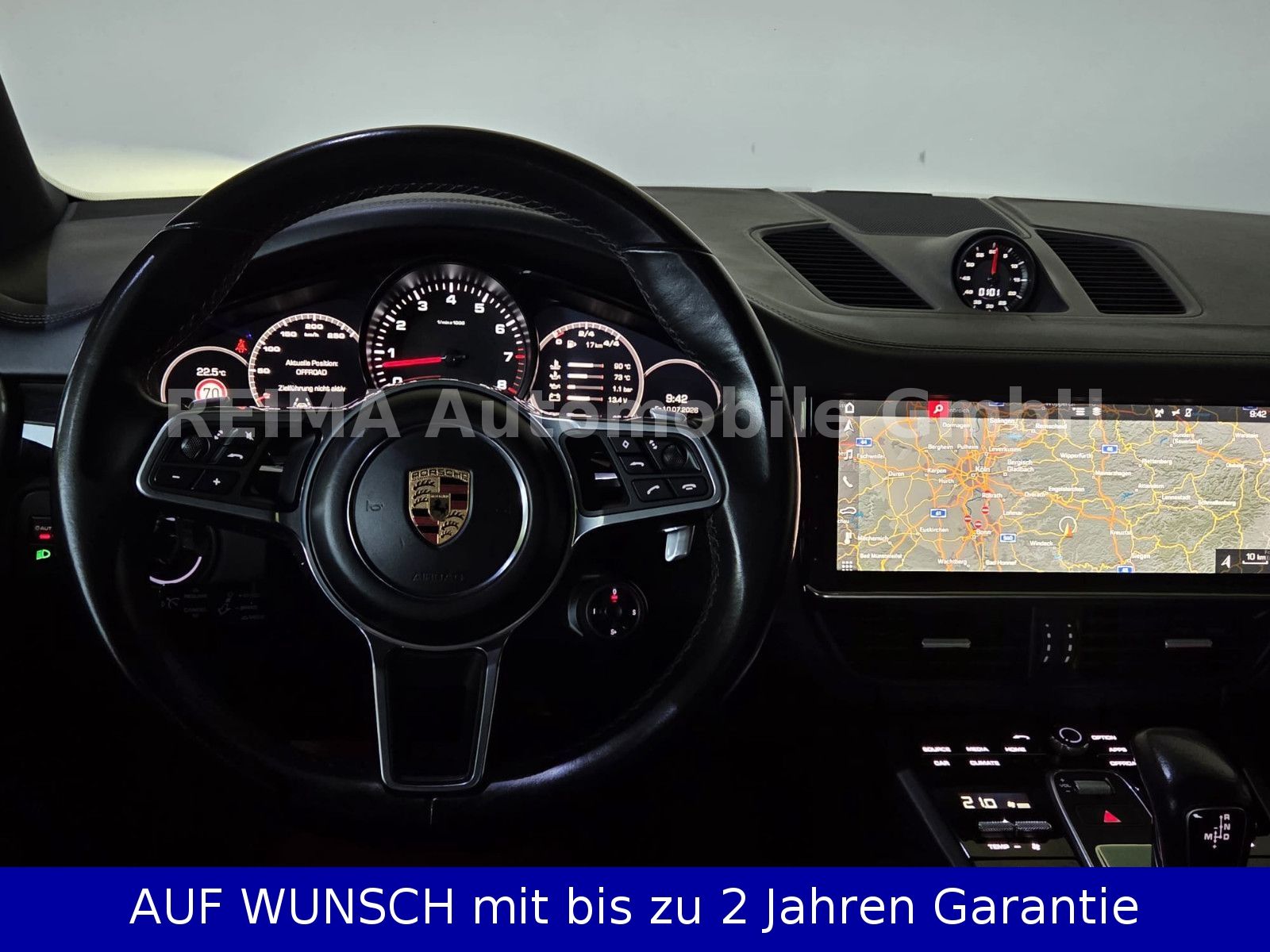 Fahrzeugabbildung Porsche Cayenne 3,0i , LED, Pano, Sport Chrono, Bose