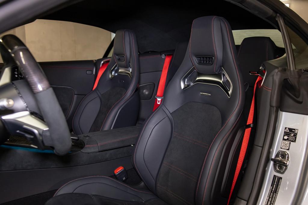 Mercedes-Benz SL 63 AMG