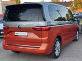 Volkswagen T7 Multivan Style DSG Navi Pano ACC HuD Standhzg - silberne Volkswagen T7 Multivan