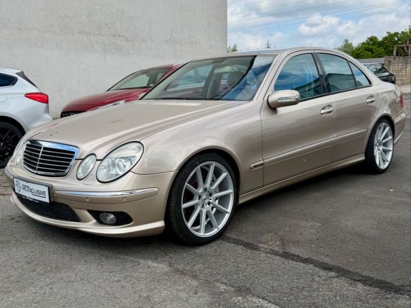 Fahrzeugabbildung Mercedes-Benz E 500 AMG Paket ab Werk Designo