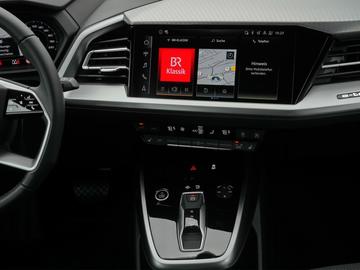 صورة 6 لـ 2025 AUDI Q4 E-TRON
