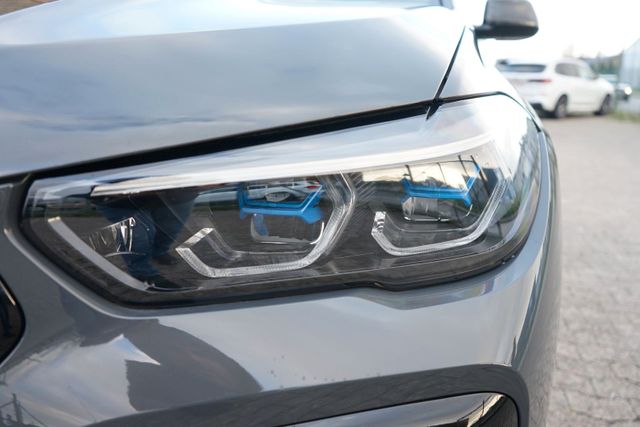 Fahrzeugabbildung BMW X6 xDrive 40 i M Sport Iconic*22 Zoll*Panorama