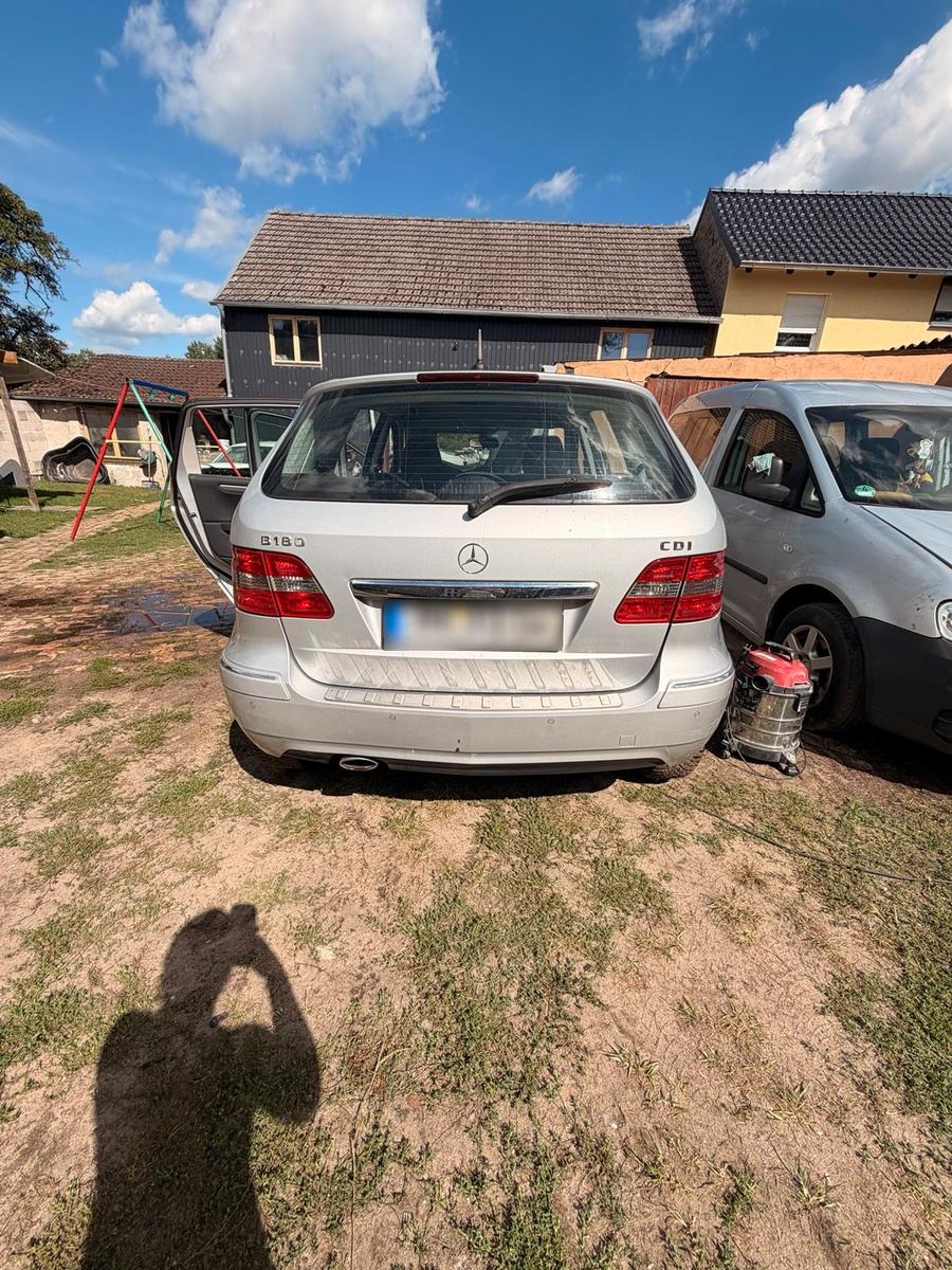 Mercedes-Benz B180 2008 — photo 5