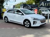 Hyundai IONIQ Ioniq Trend Elektro*Navi*LED*CarPlay*99,7% - Hyundai IONIQ: Trend