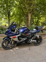 Suzuki GSXR 750 K5  Top-Zustand- Neuer Tüv - SUZUKI GSXR K7