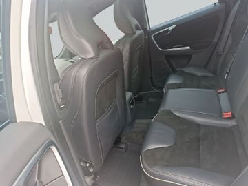 Volvo XC60 - 10