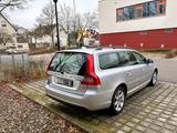 Volvo V70 D2 Kinetic  - Volvo V70: Kinetic