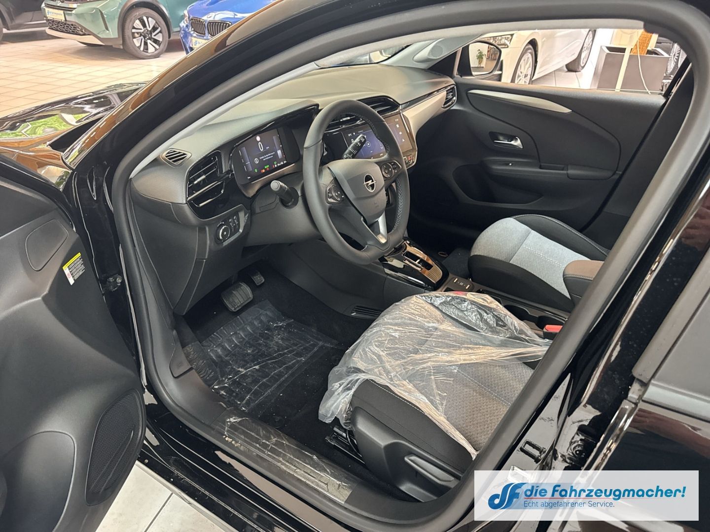 Fahrzeugabbildung Opel Corsa-e *Alu, Wärmepumpe, SHZ*Edition Apple CarP