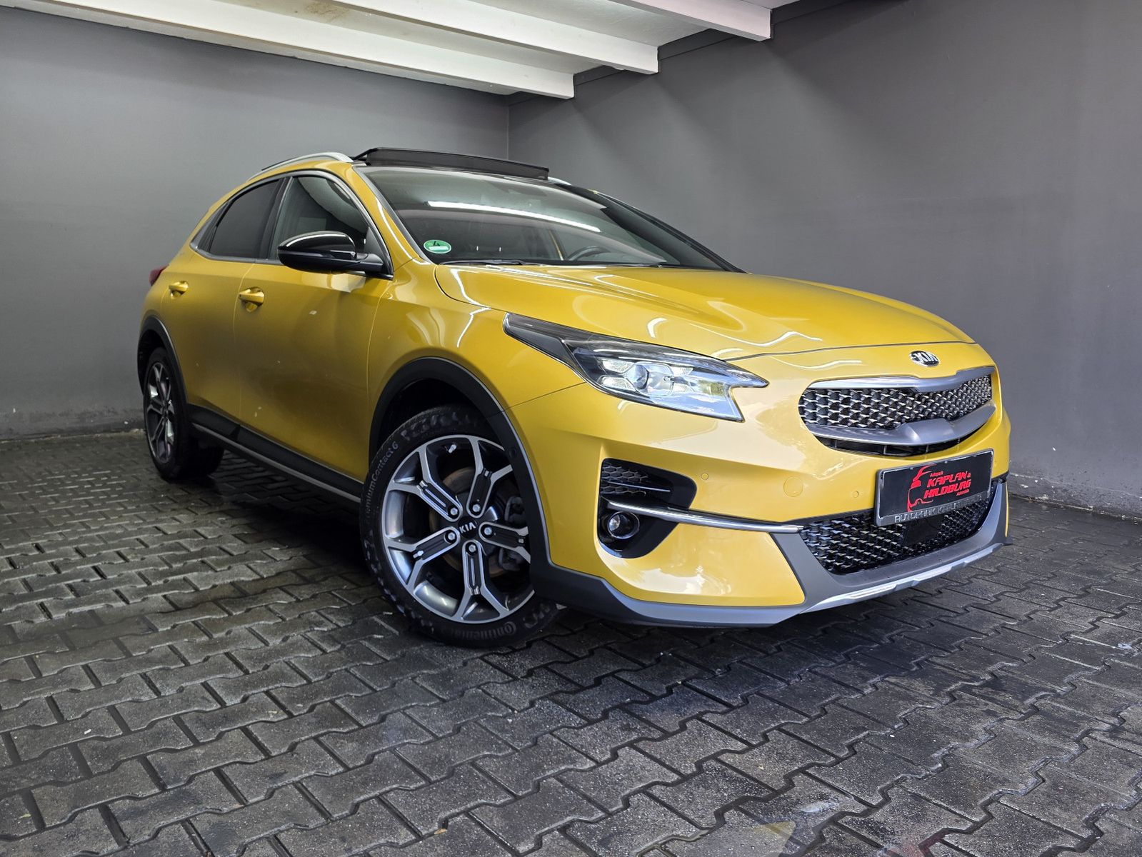 Kia XCeed LAUNCH EDITION, PANO, AUTOM, ACC, R-KAM imagem 3