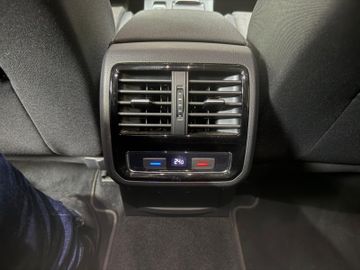 Volkswagen Passat Variant - 12