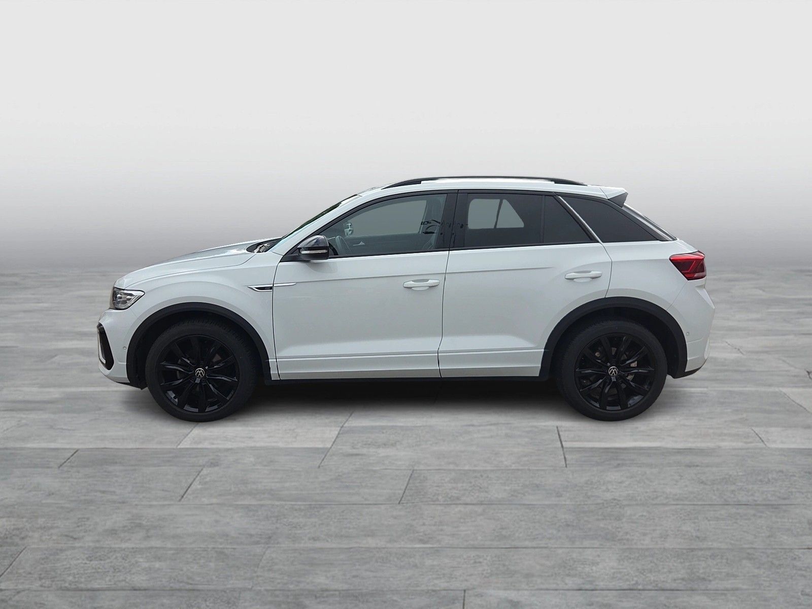 Fahrzeugabbildung Volkswagen T-Roc TSI R-Line DSG LED Navi AID ACC RFK SH 18"