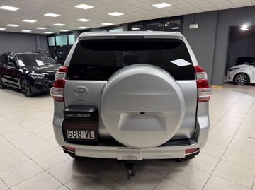Toyota Land Cruiser - 5